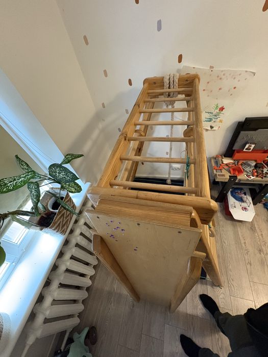 Дитячий спортивний комплекс