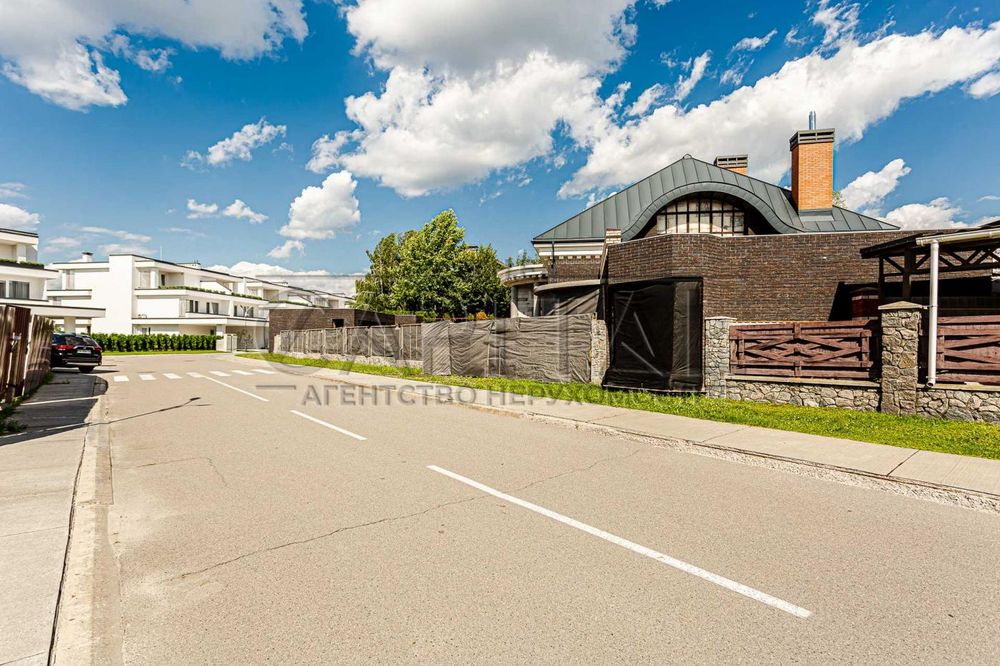 Продажа 2-этажного дома в Киеве, КГ «Коник», Голосеевский р-н