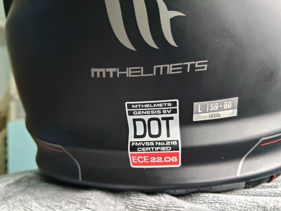 Capacete modular tamanho L, MTHelmets Genesis sv