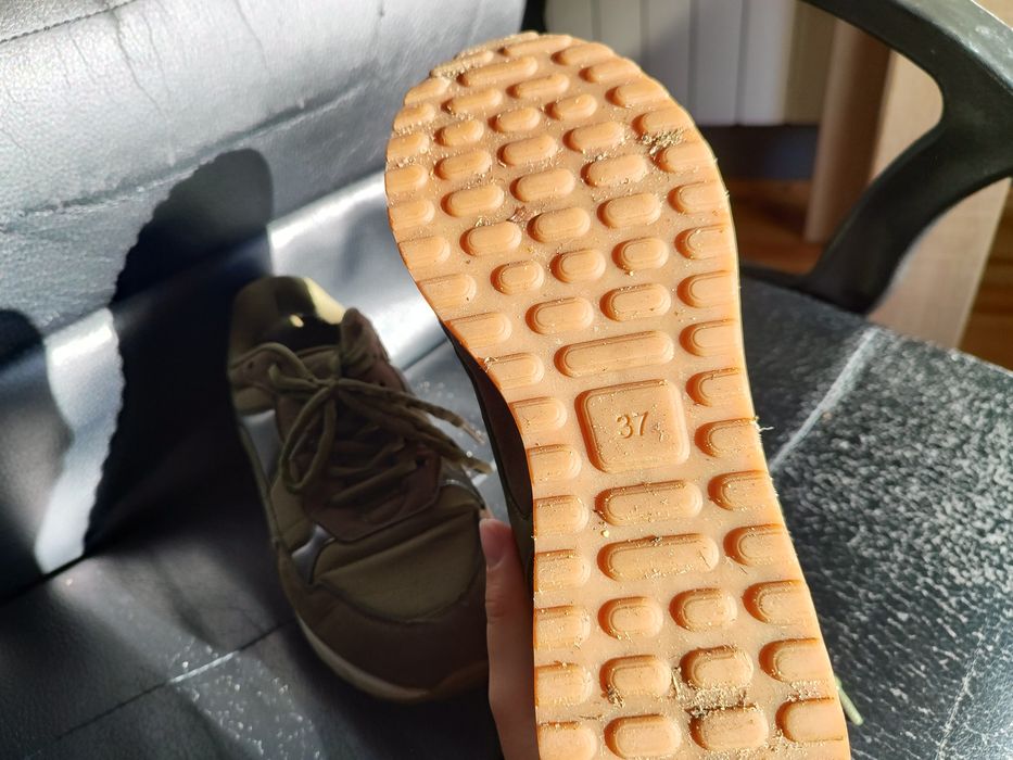 Buty sneakersy rozmiar 37