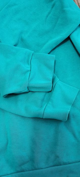 Продам детскую кофту