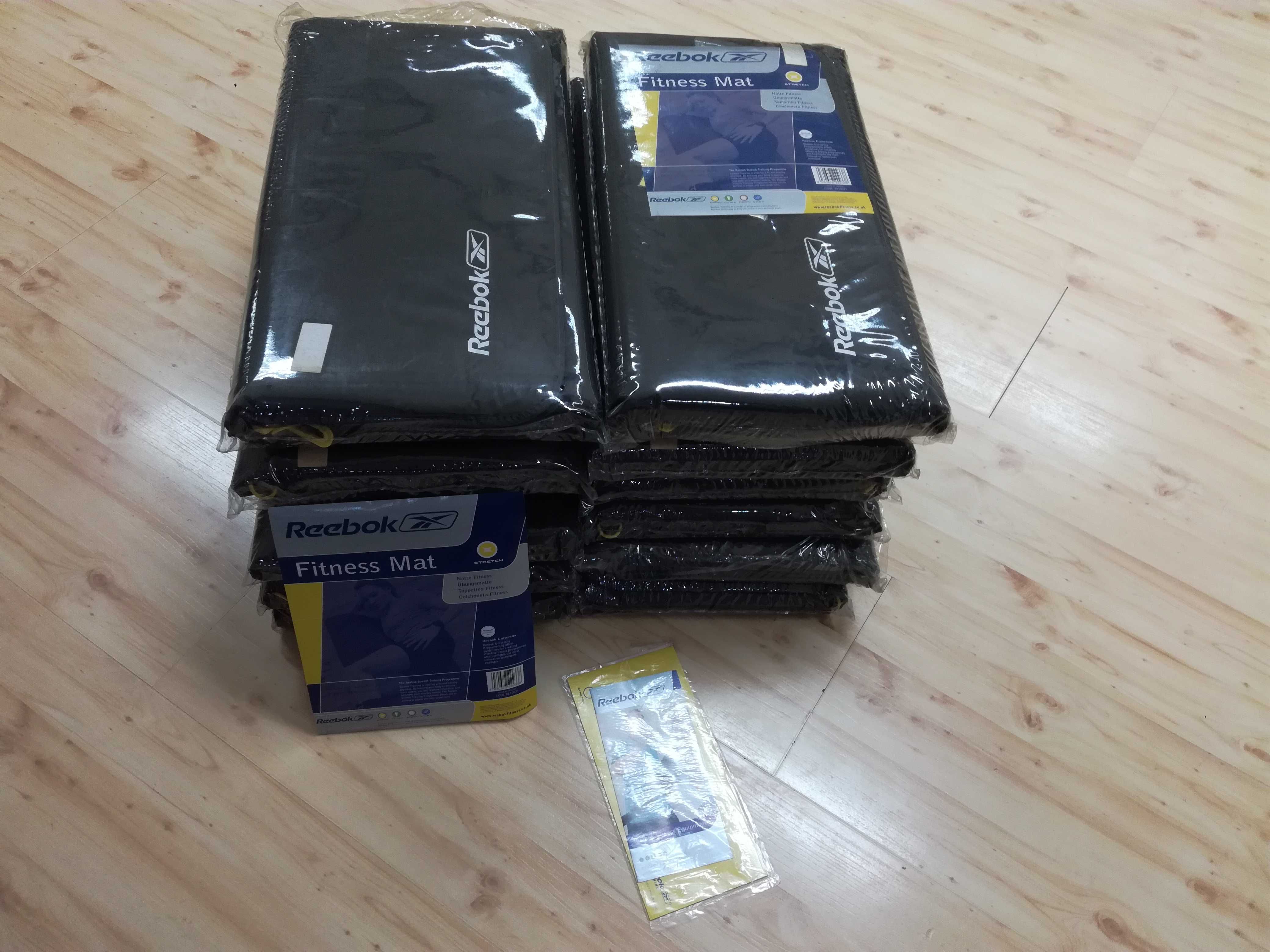 Colchões Reebok.
