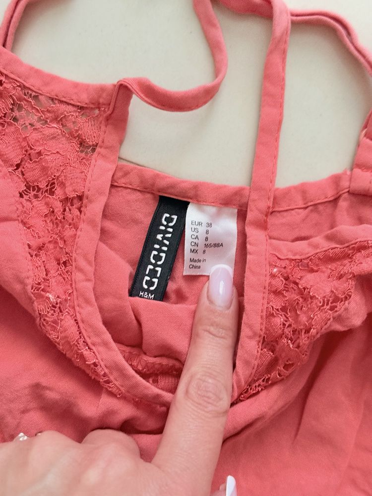 Sukienka H&M różowa na ramiączkach rozmiar M rozkloszowana