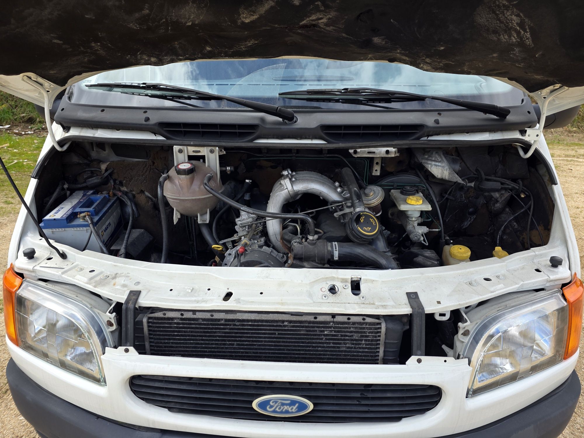 Vendo Ford Transit 190 2.5