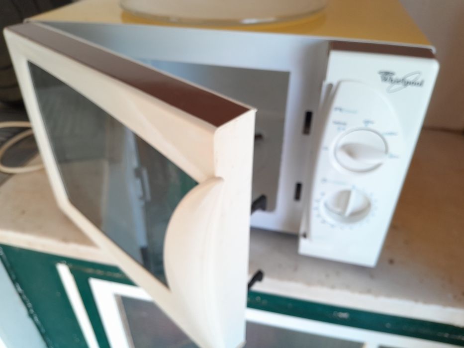 Microondas Whirlpool usado
