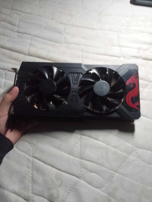Продаю відмінну відеокарту MSI Radeon RX 580 Armor 8G