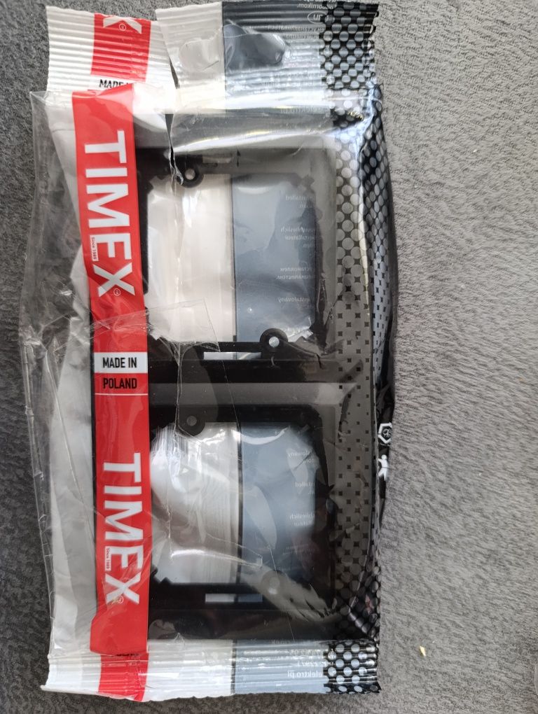 Podwójny ramka na włącznik/ kontakt itp Timex
