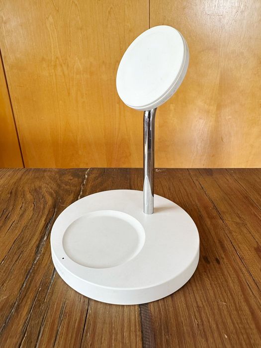 Belkin Boost Charge Pro 2-in-1 Wireless Charger – Excelente Estado