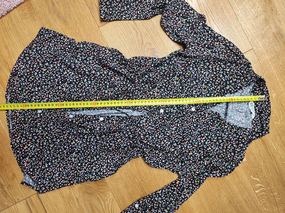 Tunika ze ściągaczem w pasie