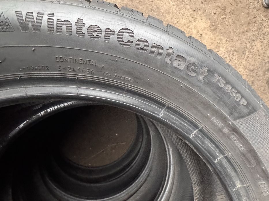 Зимові шини 205 55 R17 Continental