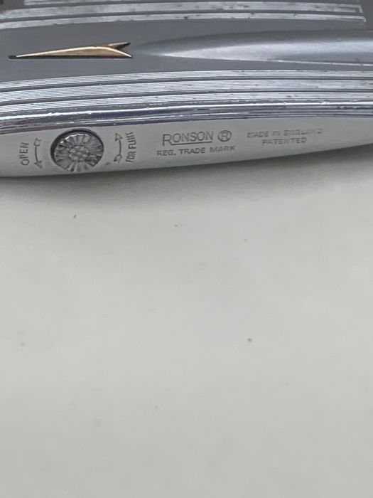 Isqueiro Ronson a Gaz