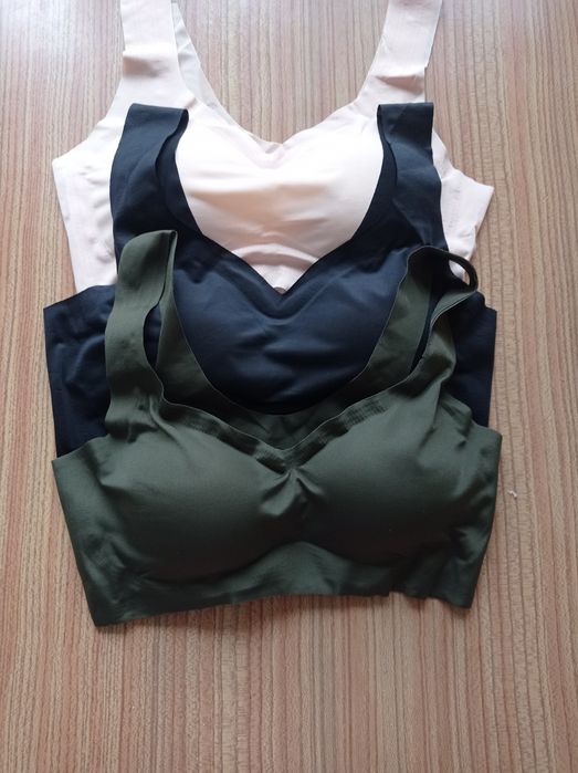 Безшовний бюстгалтер