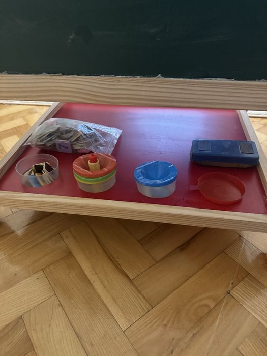Tablica do malowania dwustronna z akcesoriami magnetyczna