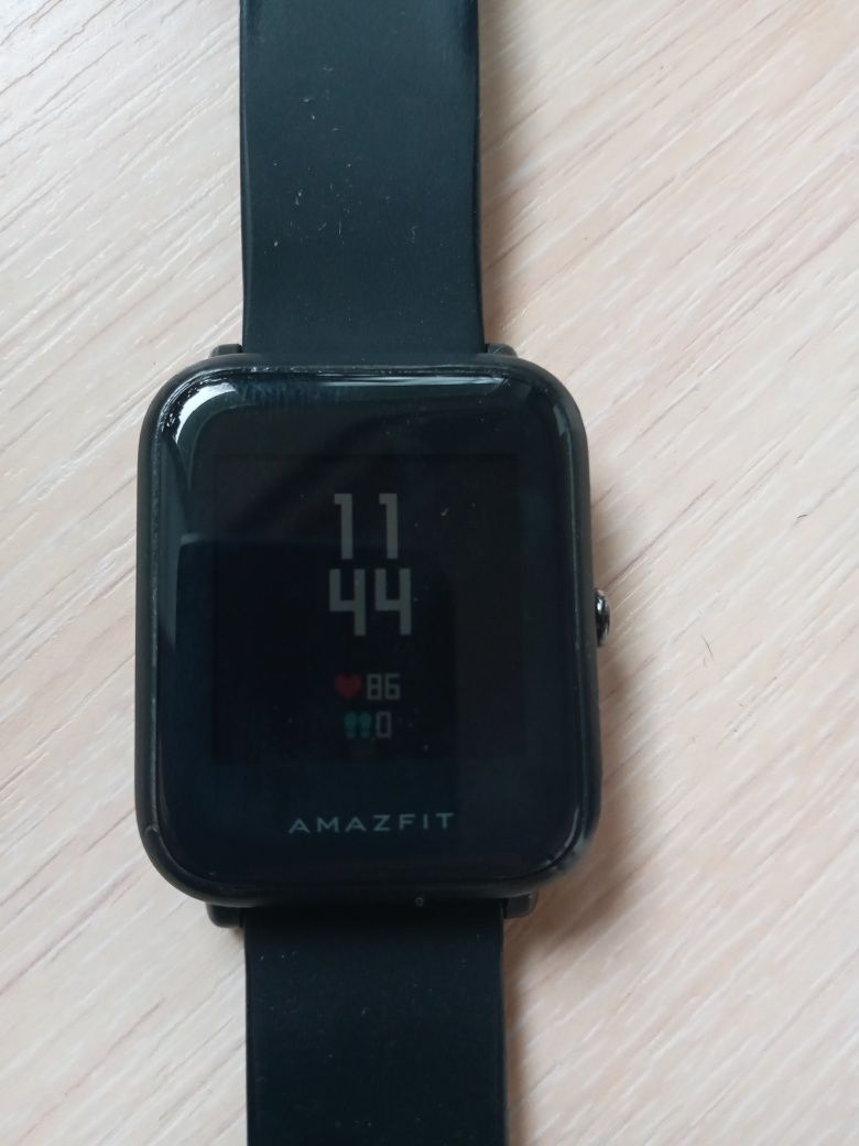 Продам смарт-часы AMAZFIT GPS