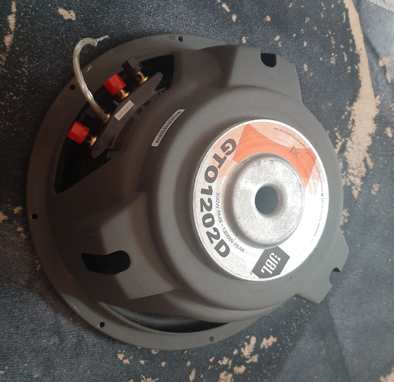 Skrzynia basowa subwoofer tuba Głośnik 30cm JBL GTO 1202D