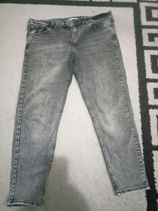 Женские джинсы 52