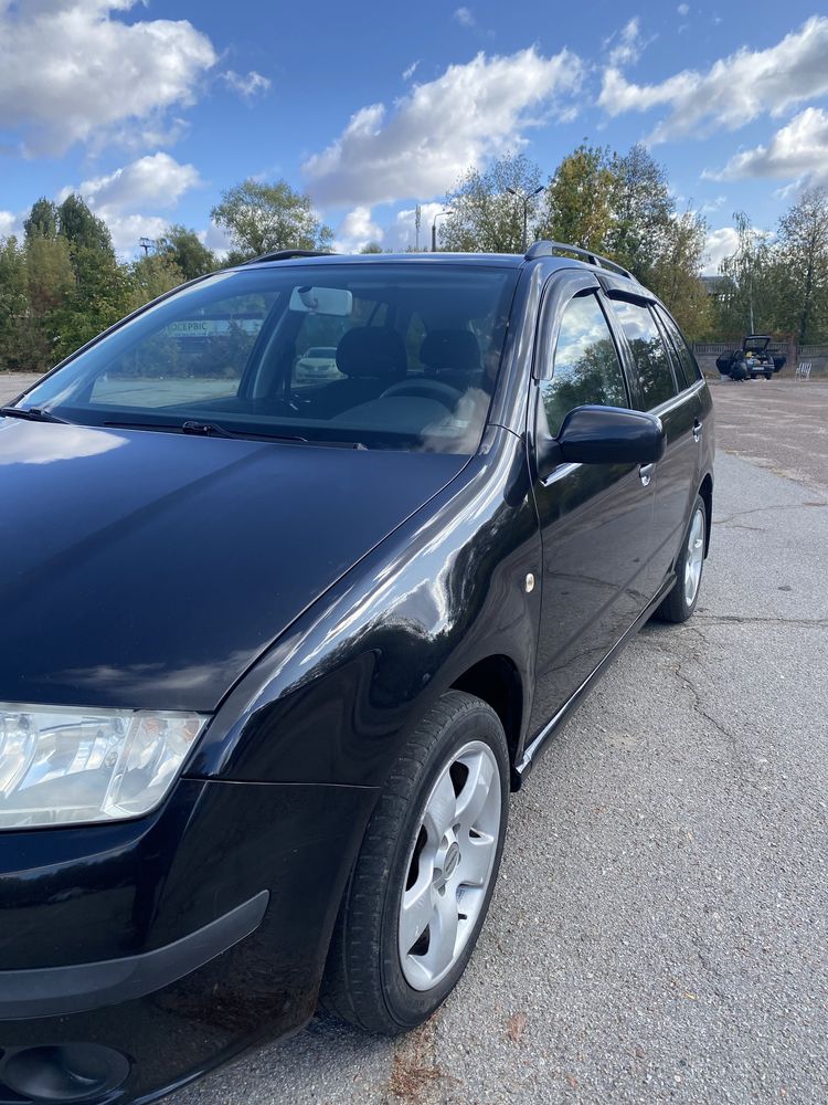 Skoda Fabia 1.4 бензин