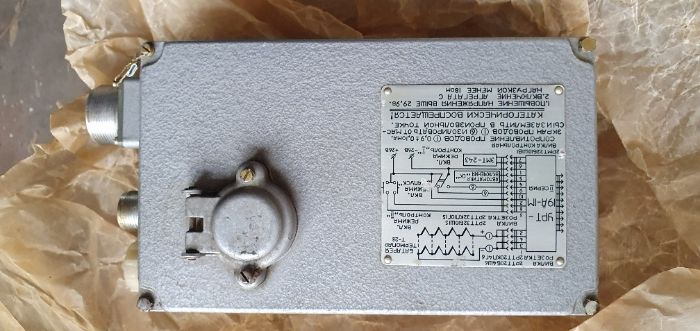 Усилитель регулятора температуры УРТ-19-1М-2 серия