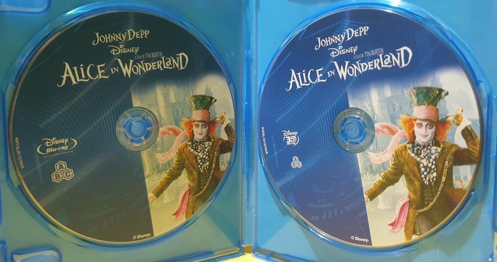 Blu ray фільм Аліса в країні чудес,ліцензія.