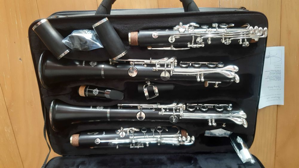 Clarinete Si bemol & Lá  Selmer Presence Evolution (made in France)