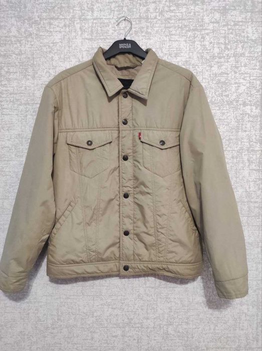 Мікропуховик стеганий Levis 501 оригінал S розмір стан дуже гарний