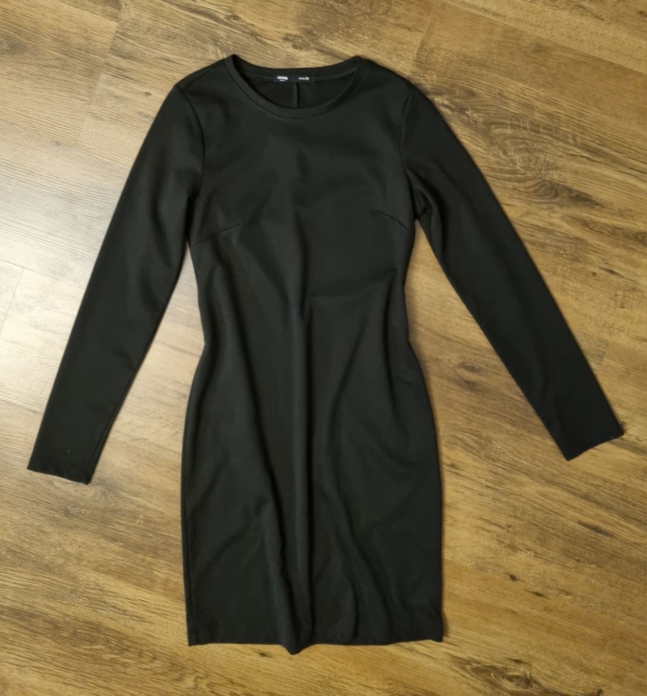 Klasyczna Sukienka czarna gładka M. 38 sinsay bawelna