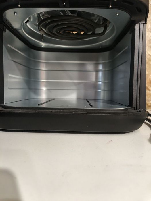 Продам  НОВУ Мультипіч 6л.