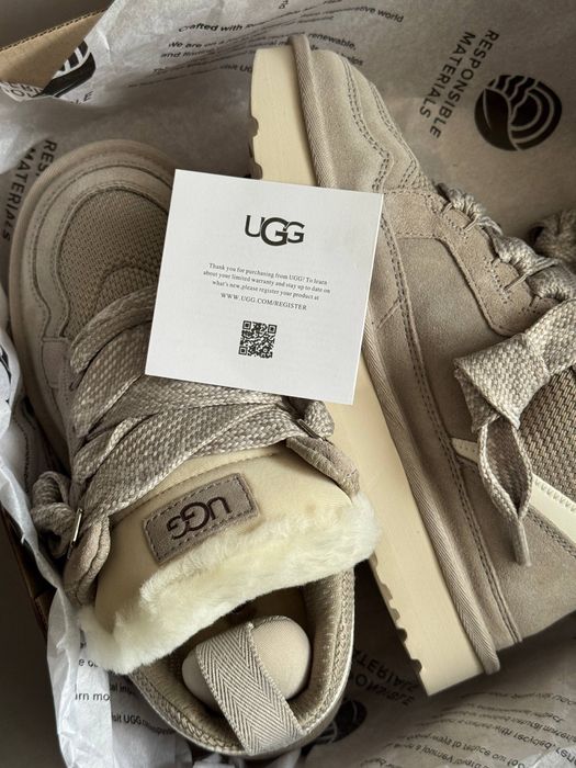 UGG Lowmel Light Grey