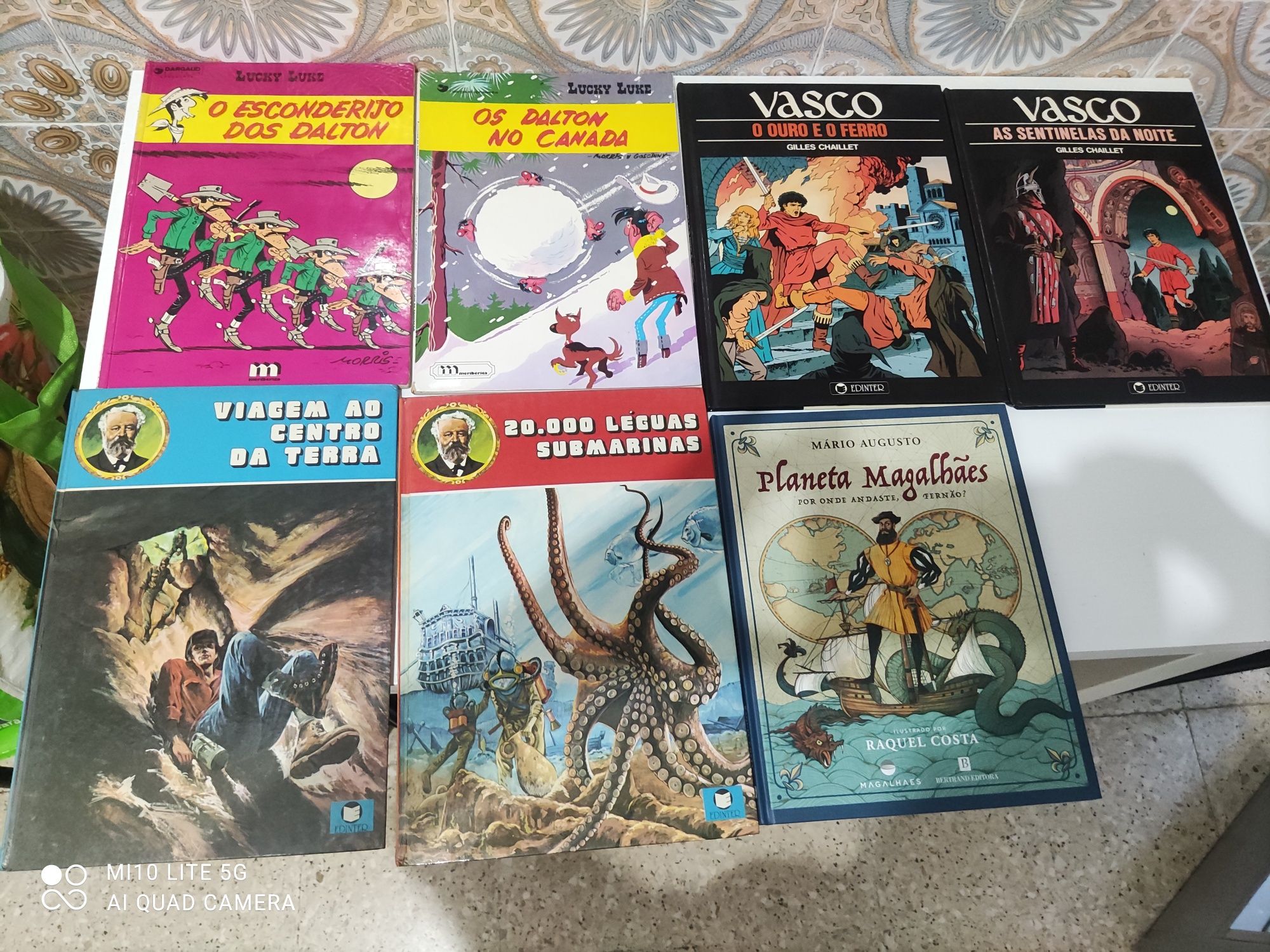 Livros antigos bom estado