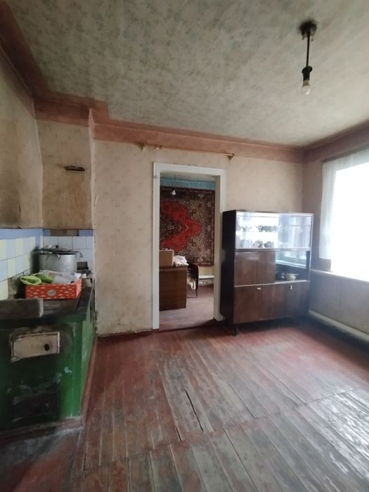 Продам цегляний  будинок в Вододазі поряд з транспортом