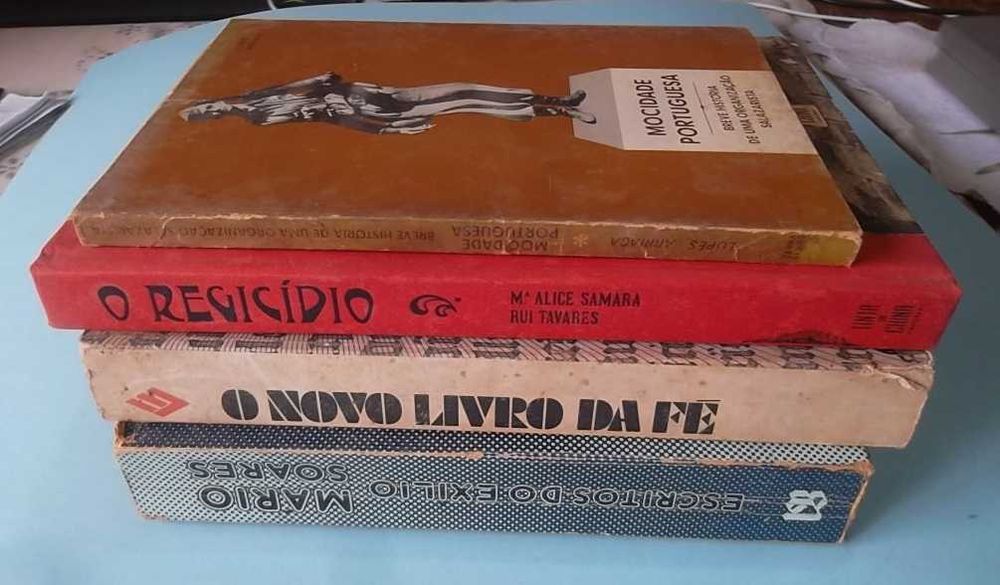 4 Livros RAROS Mocidade Portuguesa, Mário Soares, e outros.