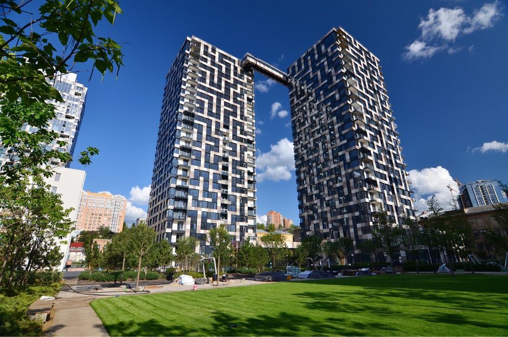 Tetris Hall, продаж 2к квартири 77м2 З РЕМОНТОМ!