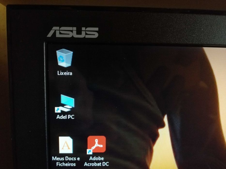 Monitor ASUS 19 polegadas