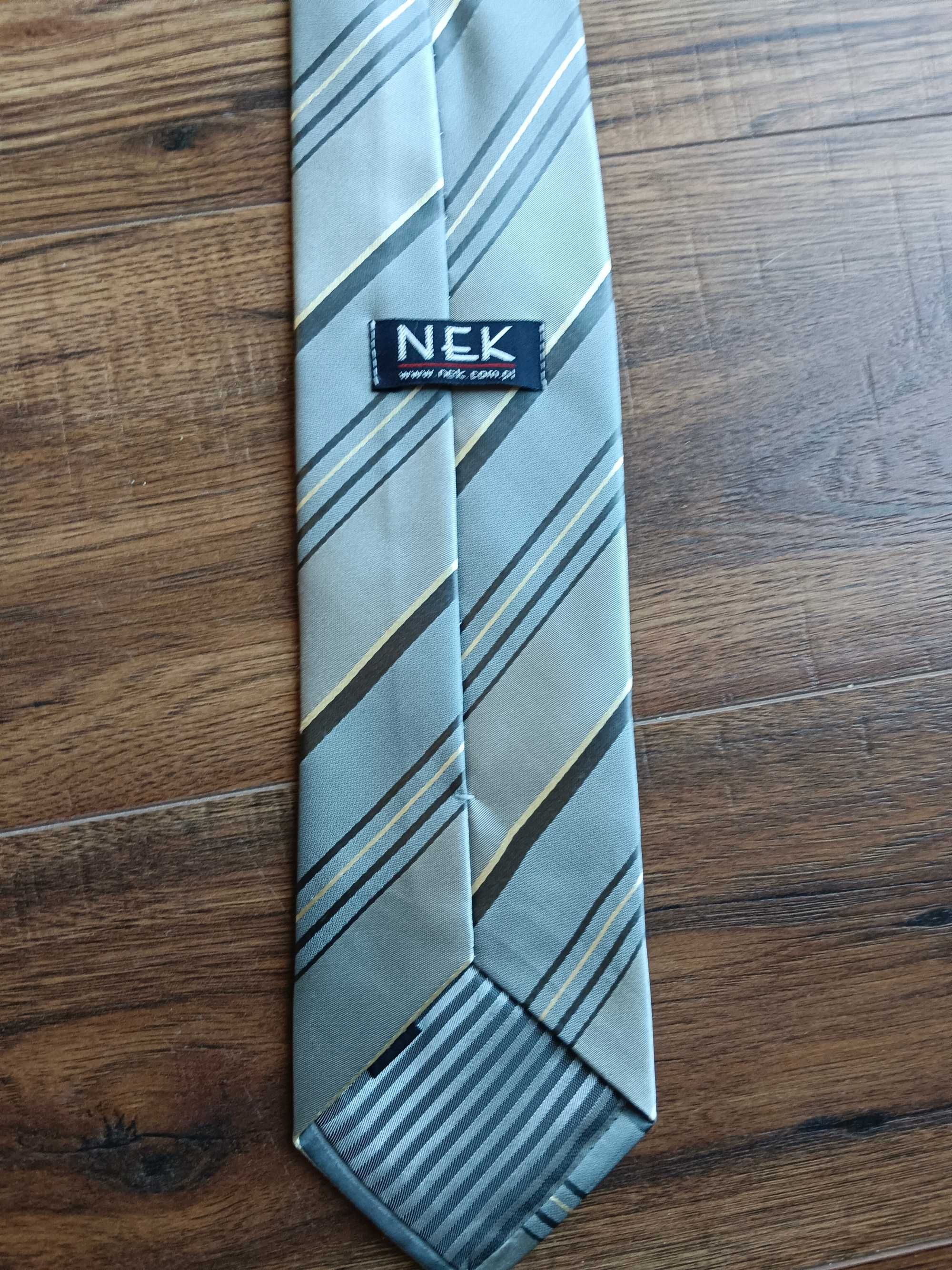 Krawat w kolorze szarym