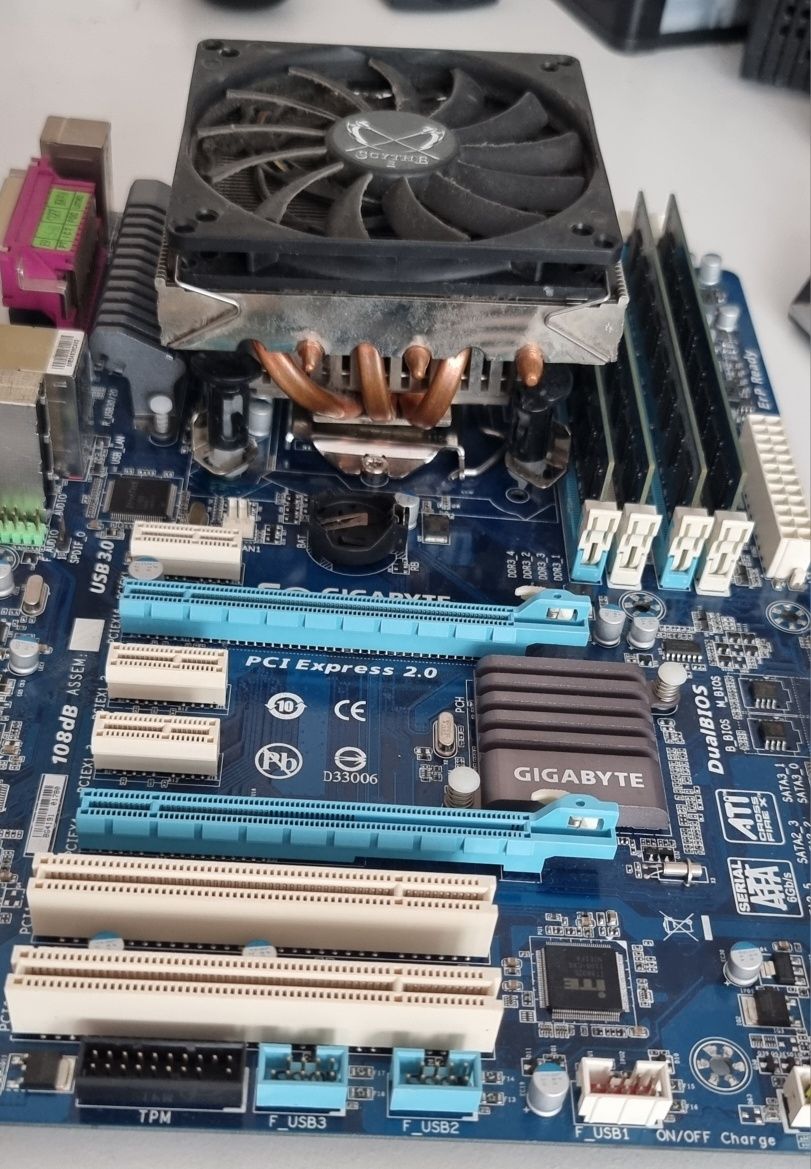 Płyta główna(Gigabyte PH67A-D3B3)+Procesor (i7 2600)+RAM 16gbDDR3
