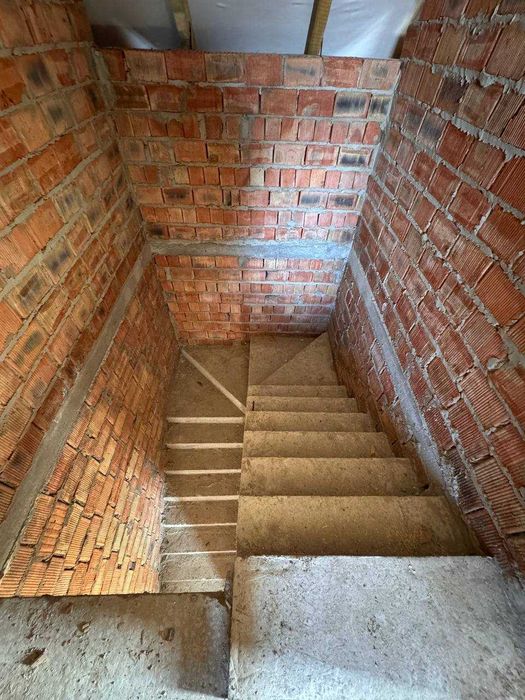 Продаж окремостоячого будинку біля лісу у с. Бірки