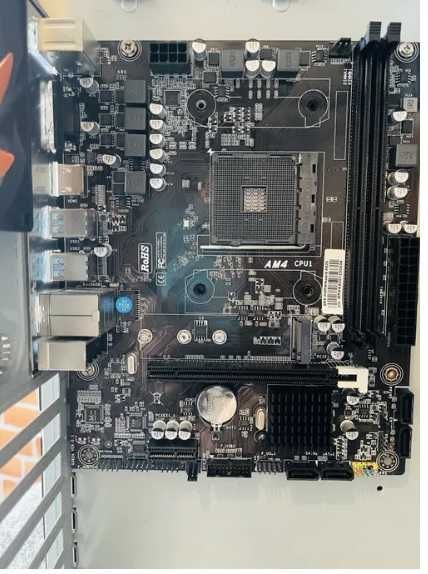 Placa Mae A520 para ryzen 5 5600g - pereito estado - entrego