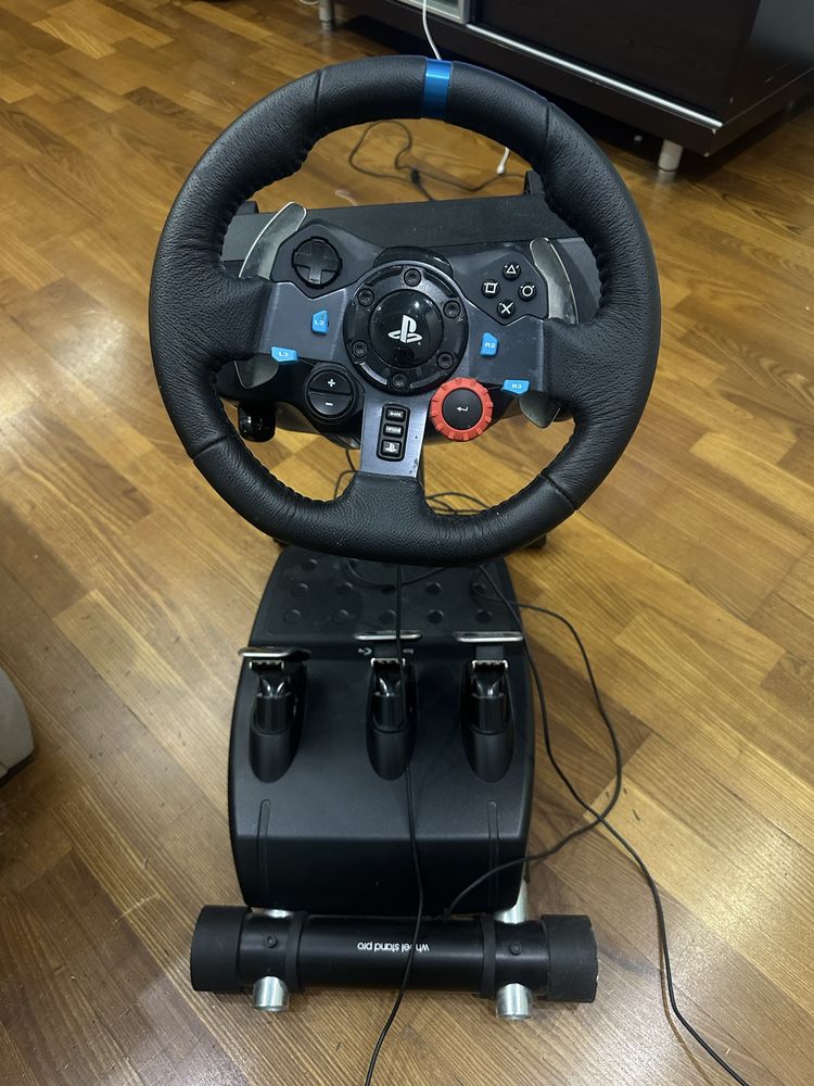Руль, педалі та підставка (для руля) Logitech G29 driving force racing