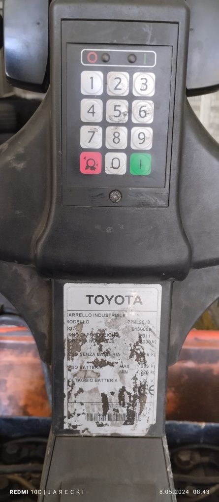 Wózek elektryczny paletowy Toyota