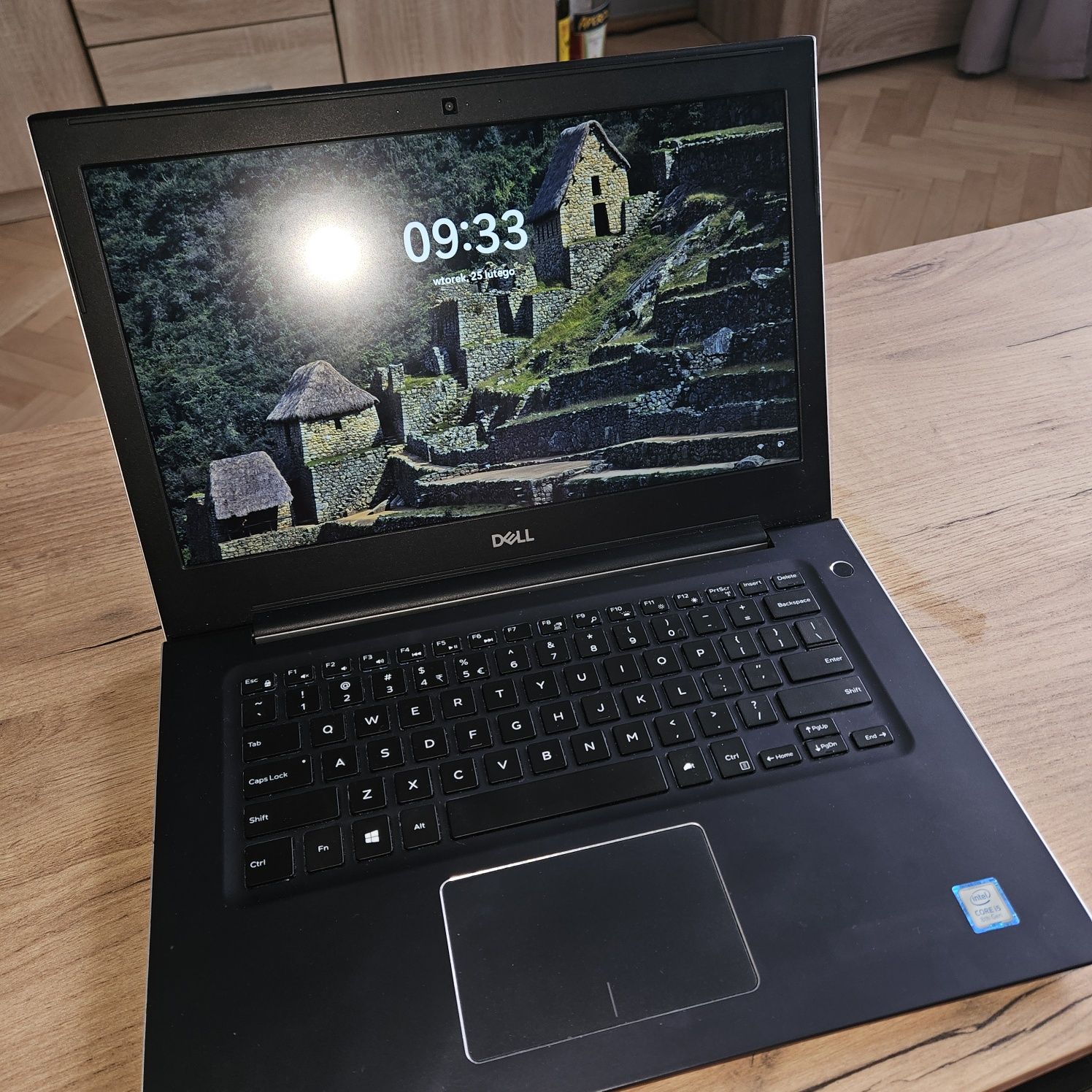Laptop Dell Vostro 14 cali