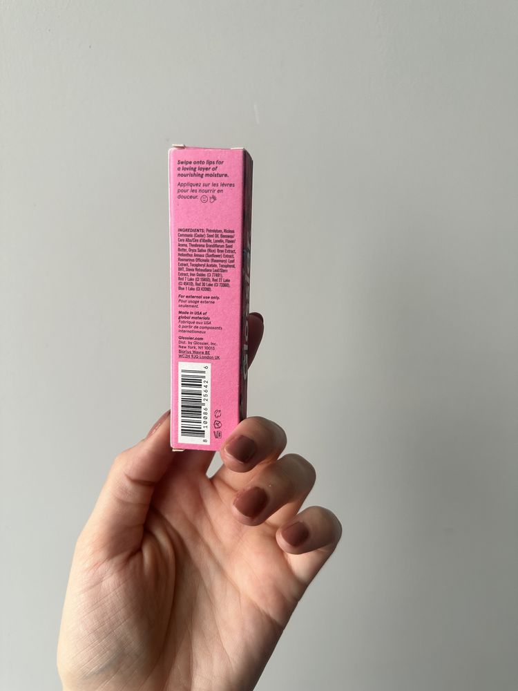 Pomadka balsam glossier truskawkowa nowa lip balm dotcom