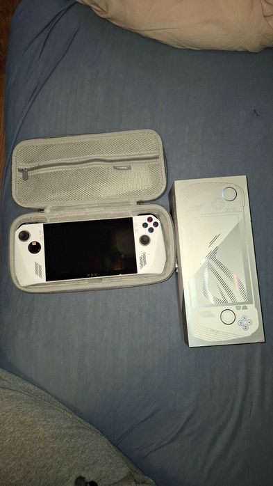 Asus Rog Ally Extreme Z1