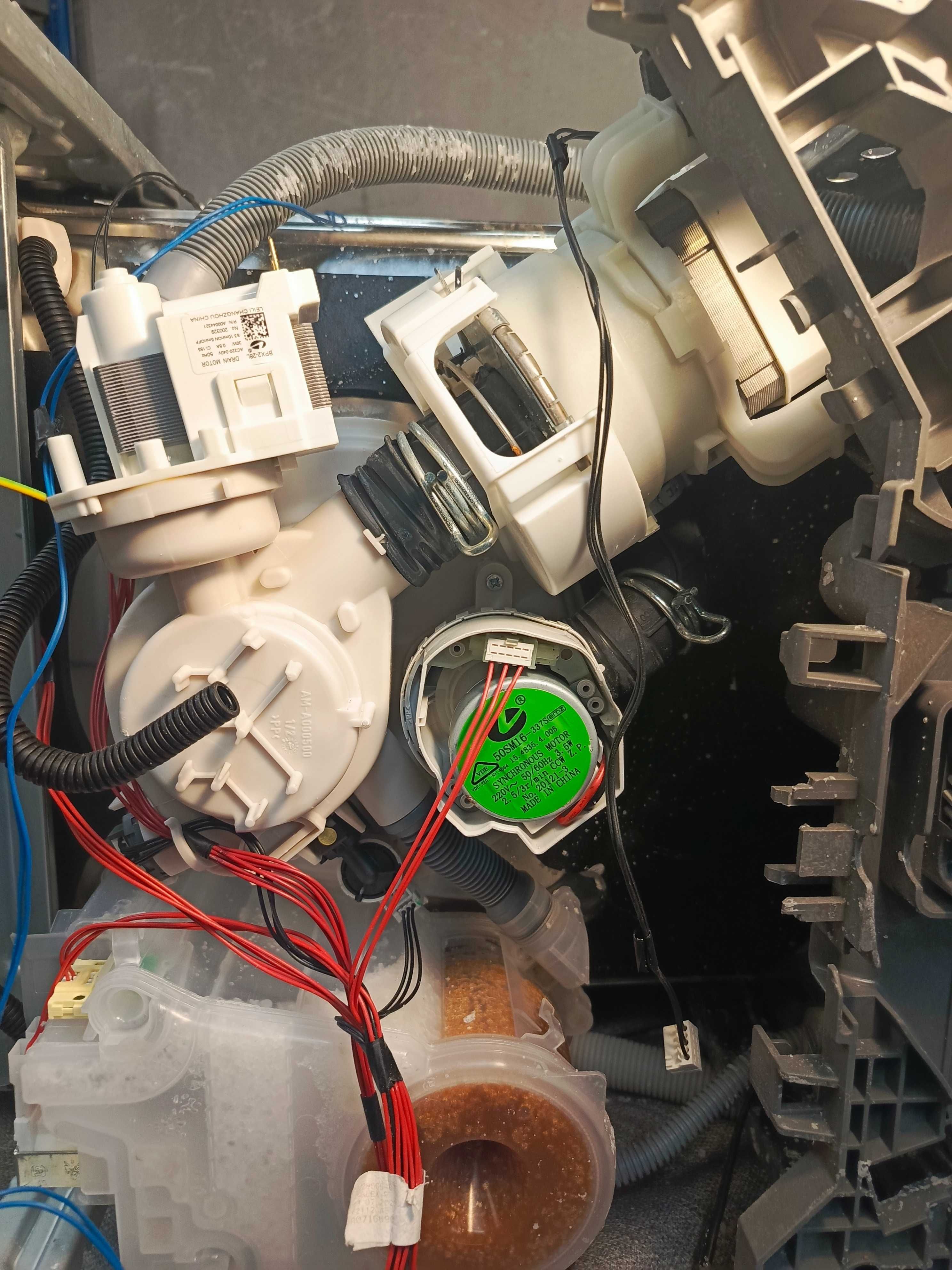 Części "Pompa" zmywarki Elektrolux ESL4510LO