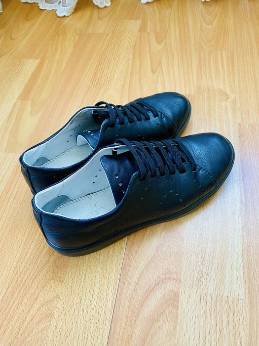 Шкіряне взуття 39 розмір