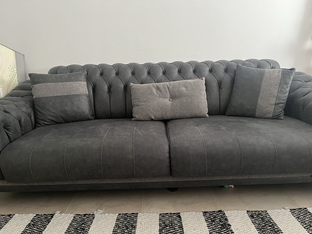 Vendo sofa cama e cadeirao com impermeabilizaçao como novo