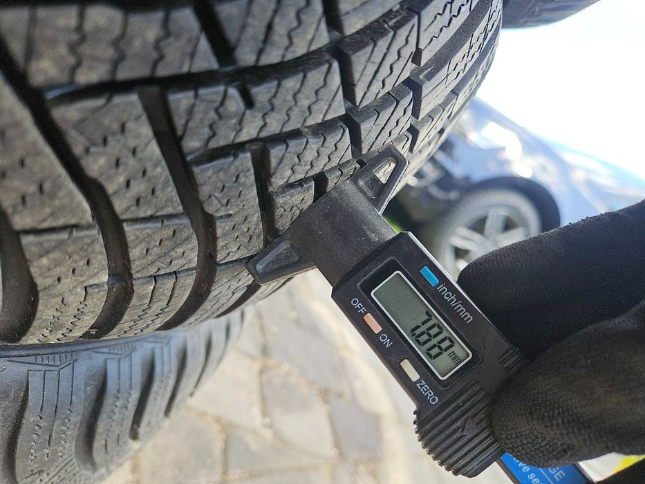 Opony Zimowe 205/55/16 Hankook Winter Icept rs3 z 2024r_bieznik ok 8mm