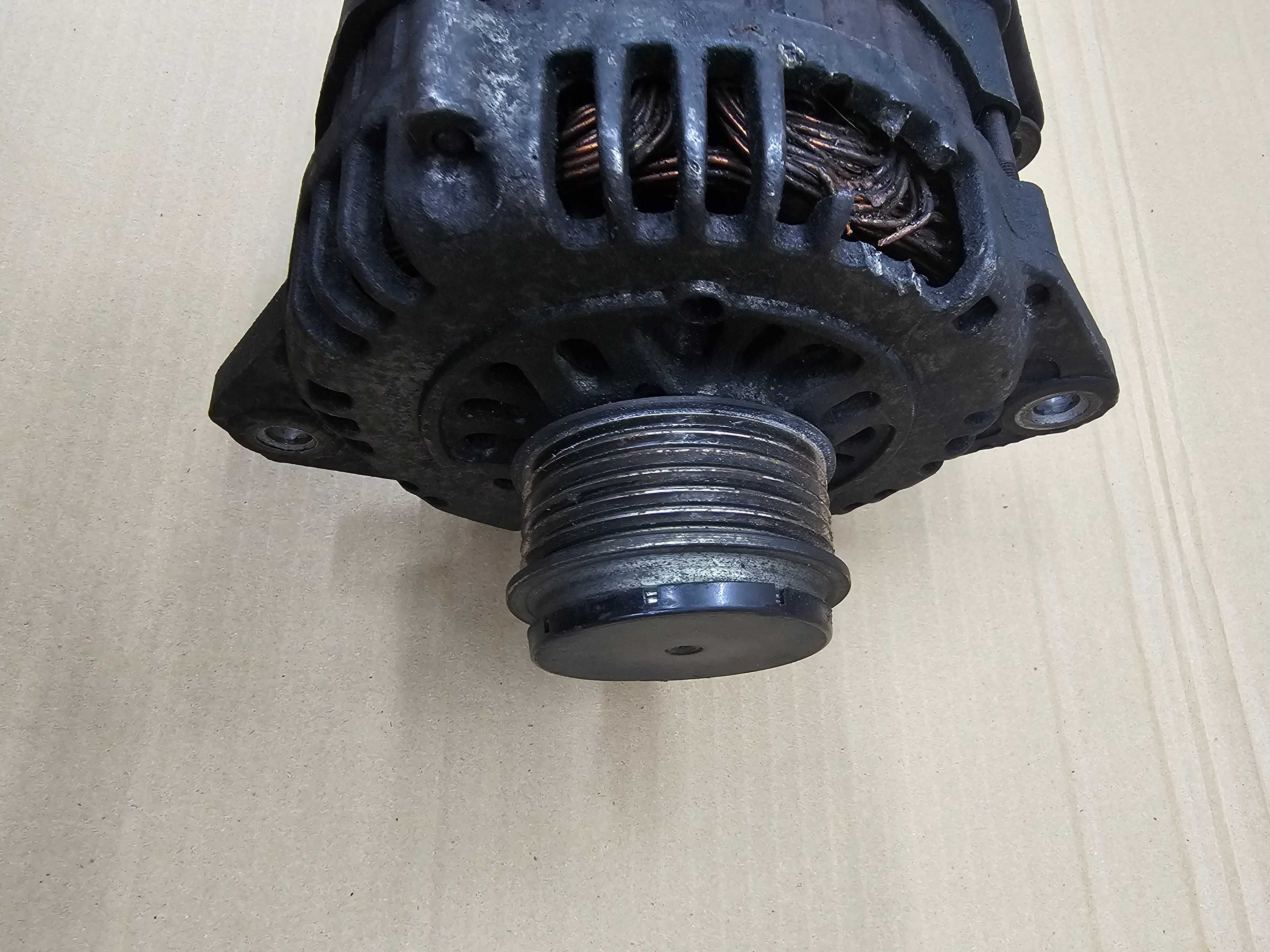 Alternator Opel Astra H Z17DTL z Vaku Pompą