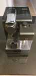 Ekspres do kawy Delonghi Nesspresso