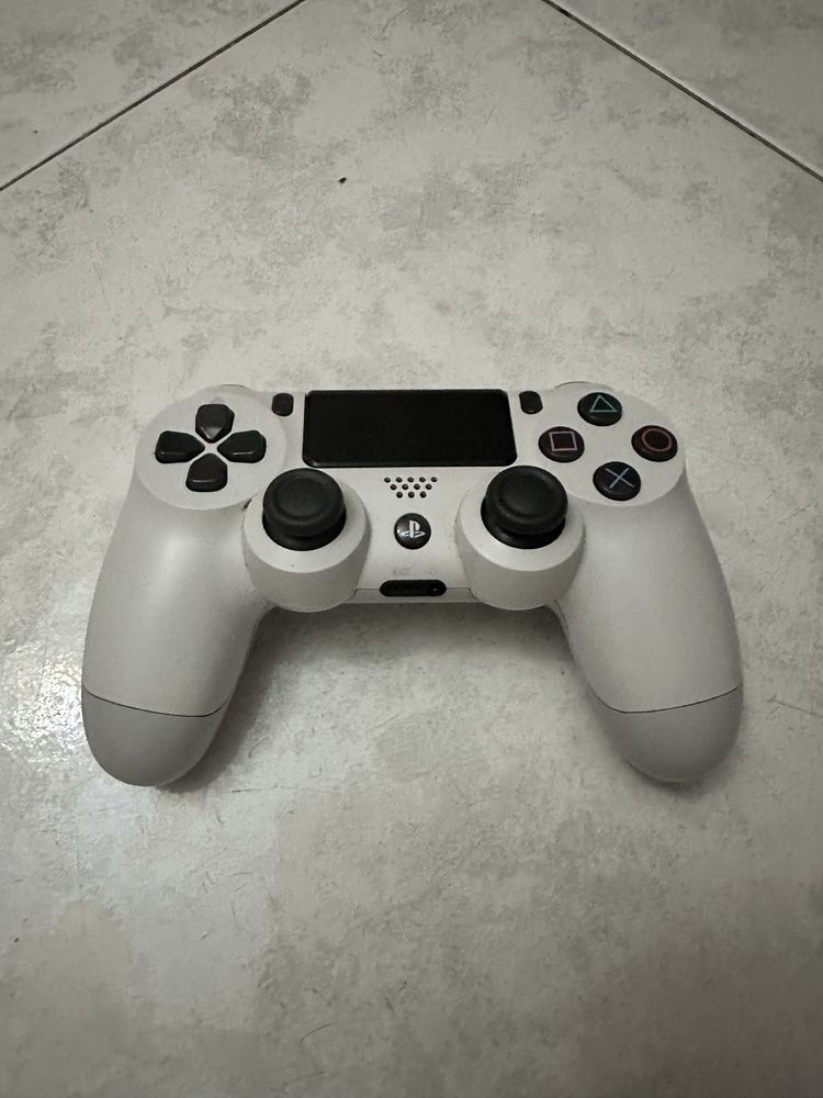 Comando ps4 branco