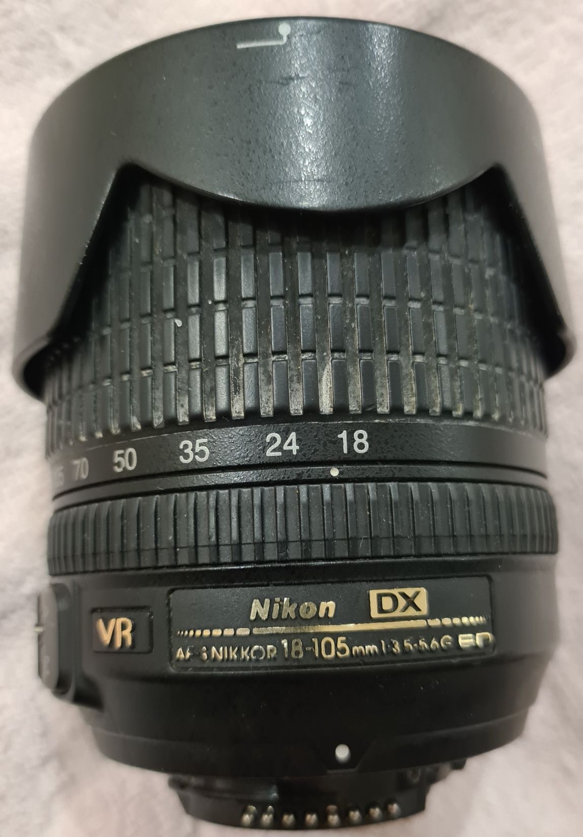 Об'єктив Nikon Nikkor 18-105 mm 3.5-5.6 G ED